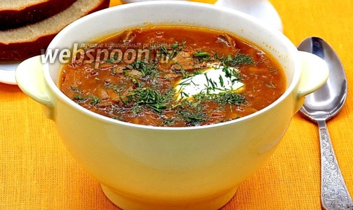 Щи из квашеной капусты с грибами