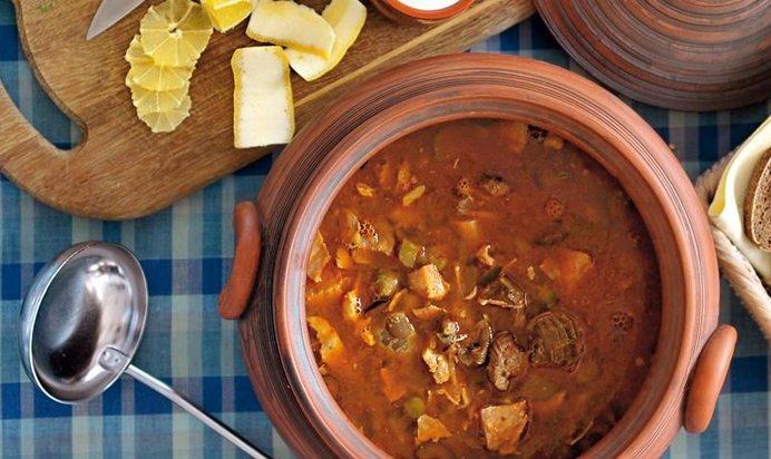 Солянка мясная сборная