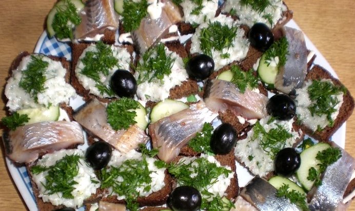 Бутерброды с салом