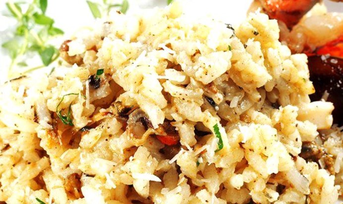 Ризотто с шампанским, креветками и гребешками