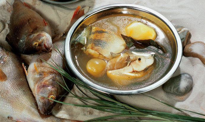 Рыбацкая уха из судачков