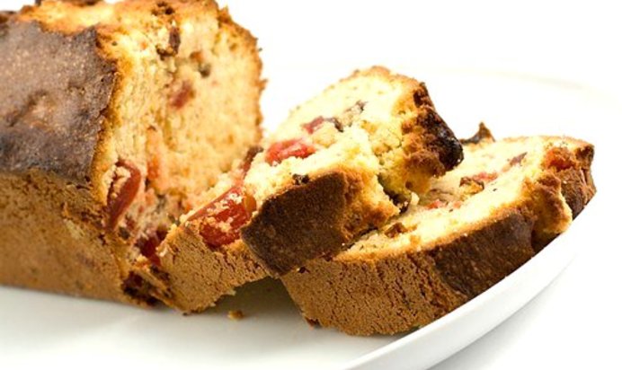 Клубнично-ореховый кекс