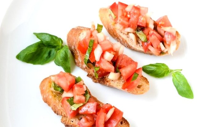 Брускетта с овощами