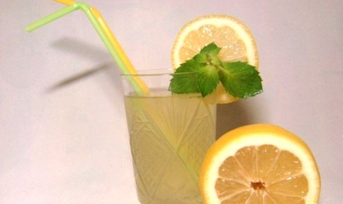 Лимонад из лимона