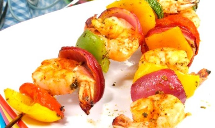 Овощные шашлыки с креветками