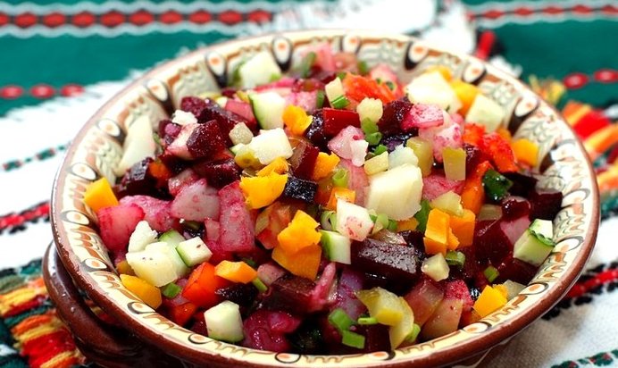 Винегрет с огурцами