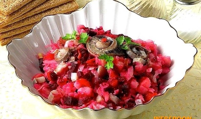 Винегрет с солёной сельдью