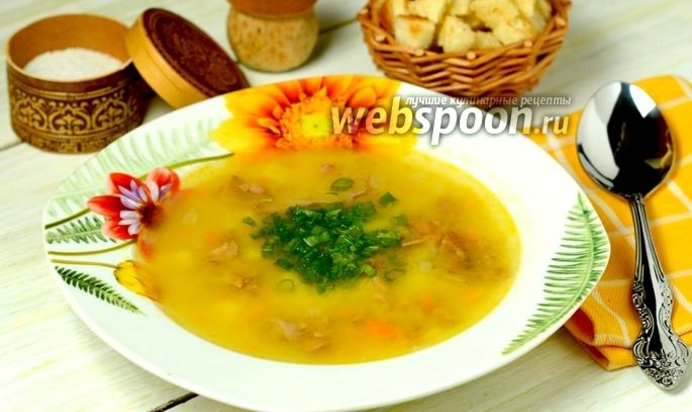 Гороховый суп с копчёными рёбрышками