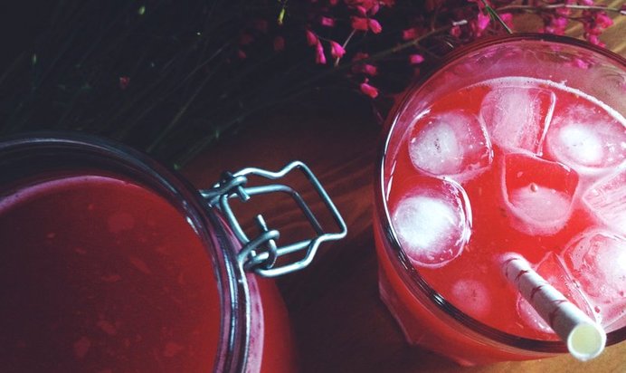 Лимонад с малиной