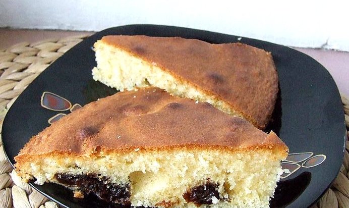 Кекс с черносливом