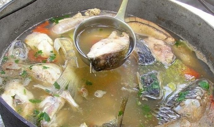 Уха на костре