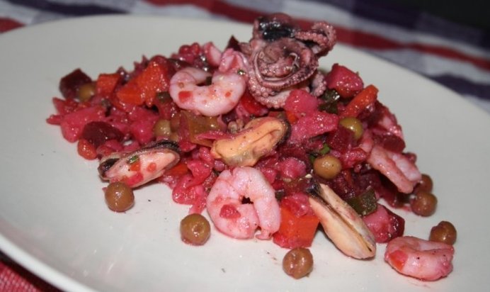 Винегрет с морепродуктами