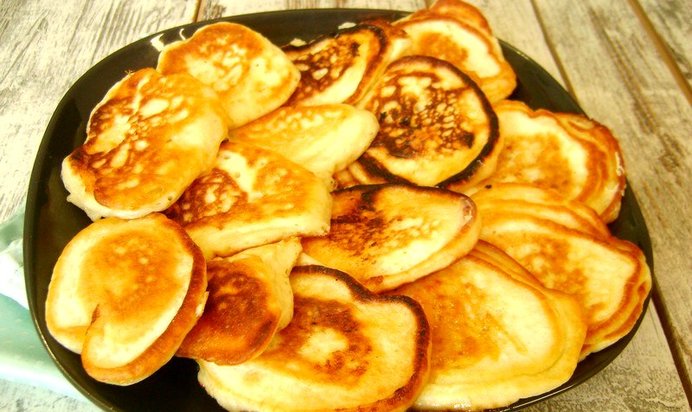 Оладьи с начинкой из вареной сгущенки