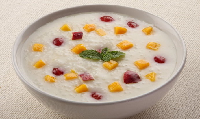 Рисовая каша с фруктами