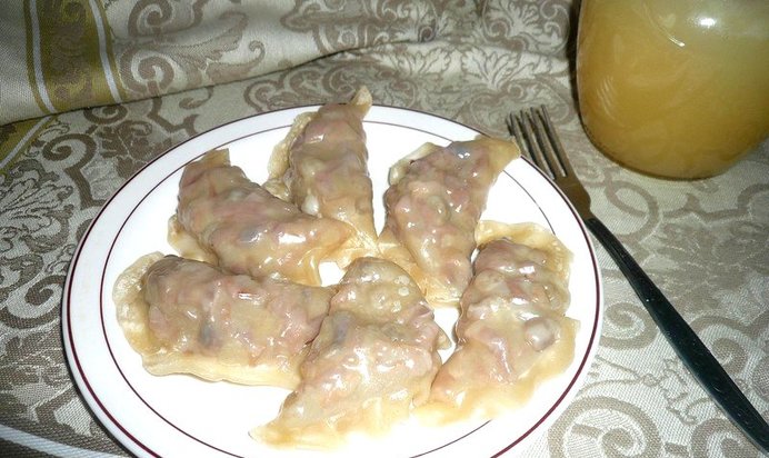 Вареники с сушеными яблоками