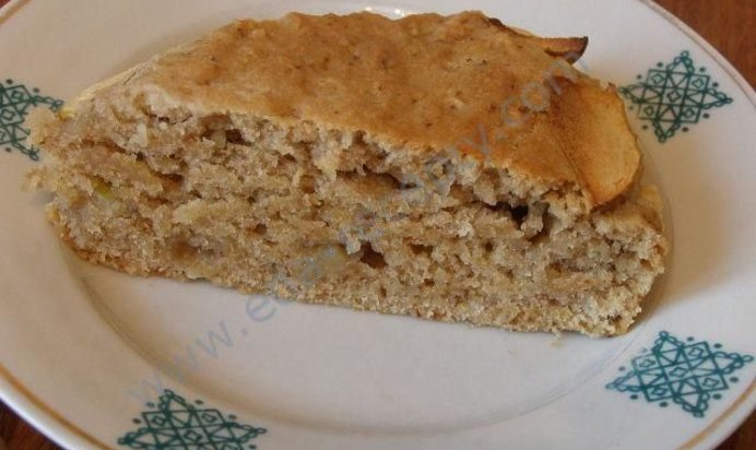 Постная шарлотка с яблоками