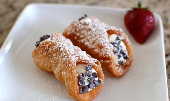 Итальянские пирожные Канноли