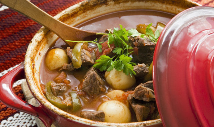 Гуляш из мяса