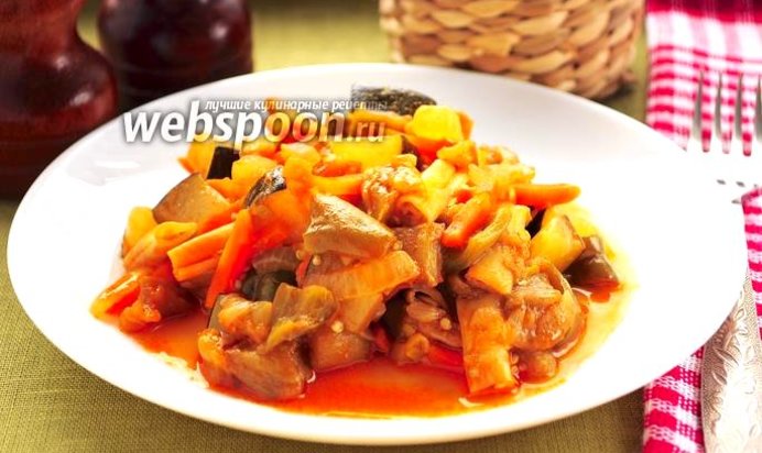 Овощное рагу в мультиварке