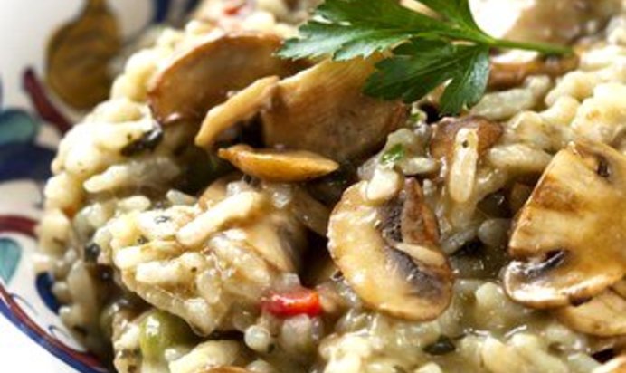 Грибной плов с каштанами и шалфеем