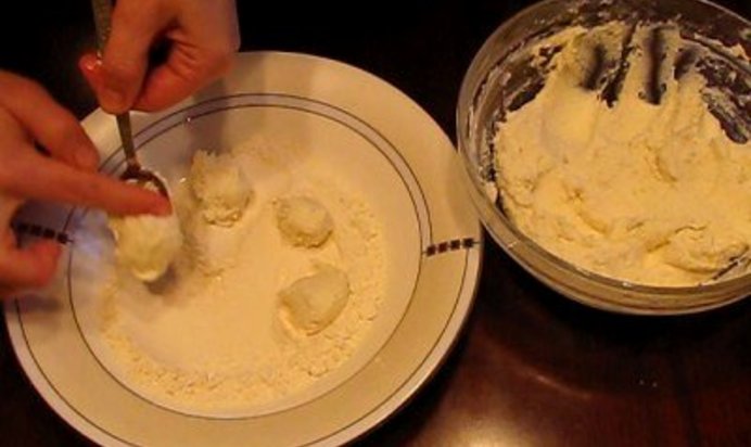 Сырники из творога и овсяных хлопьев