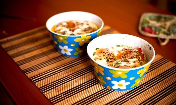 Яичница с заправками