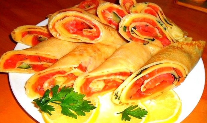 Блинчики с семгой и сыром