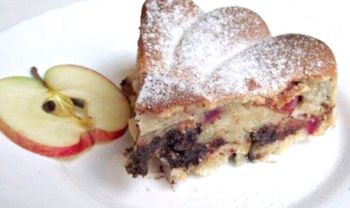 Шарлотка на скорую руку