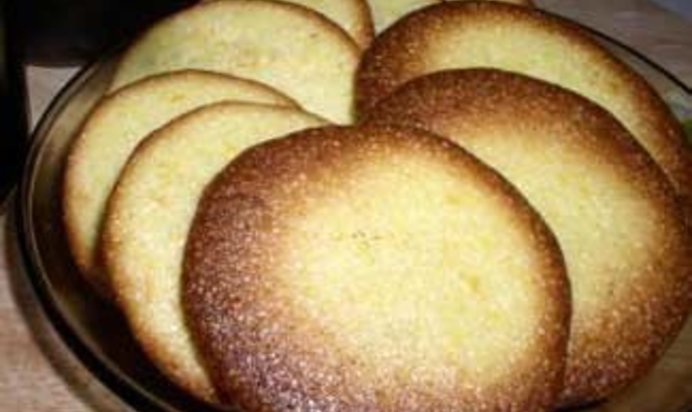 Апельсиновое печенье из поленты к кофе