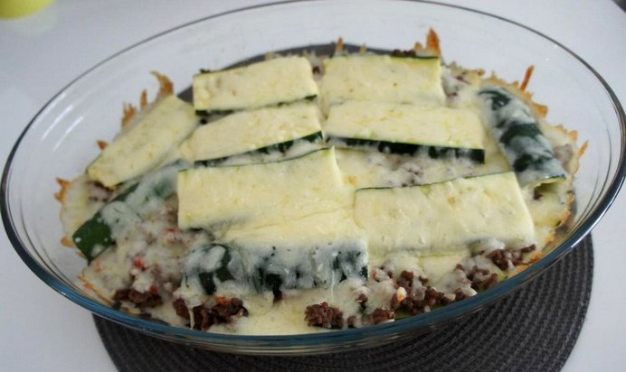 Запеканка с фаршем и цуккини