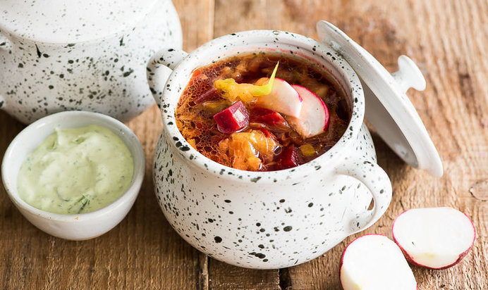 Борщ из молодой капусты