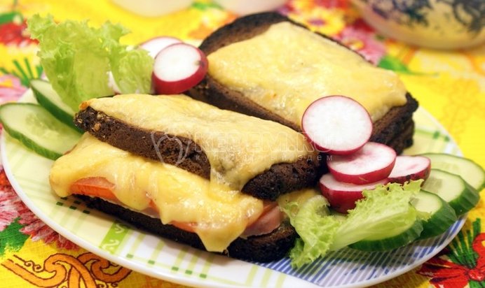 Горячий бутерброд с сыром