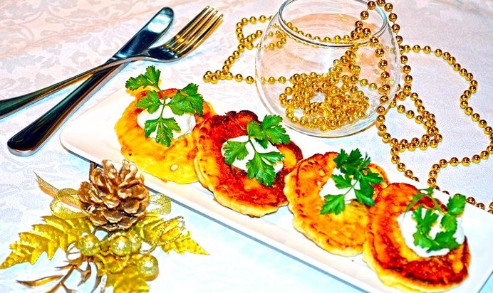 Сырные оладьи с кешью