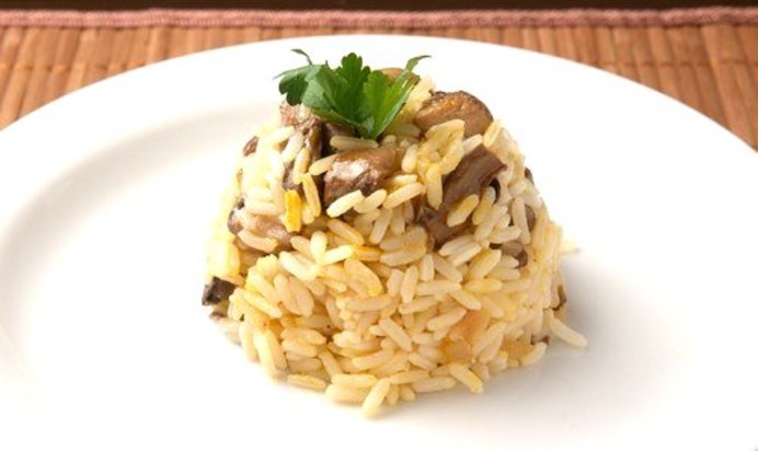 Плов с грибами и кедровыми орешками