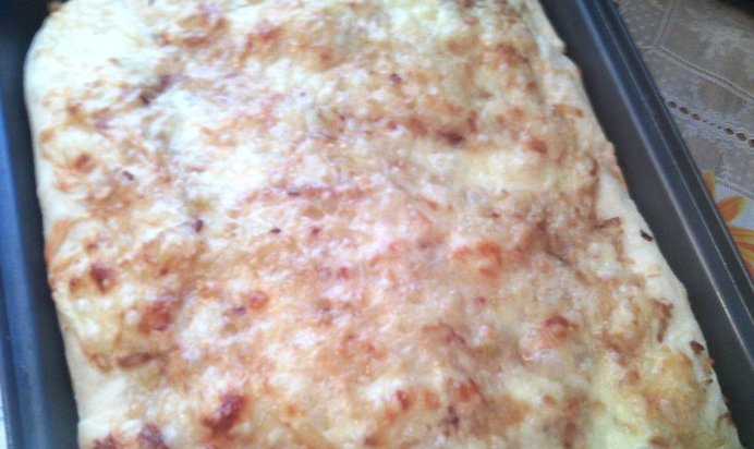 Луковый хлеб пирог