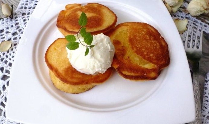 Кукурузные оладьи с апельсином