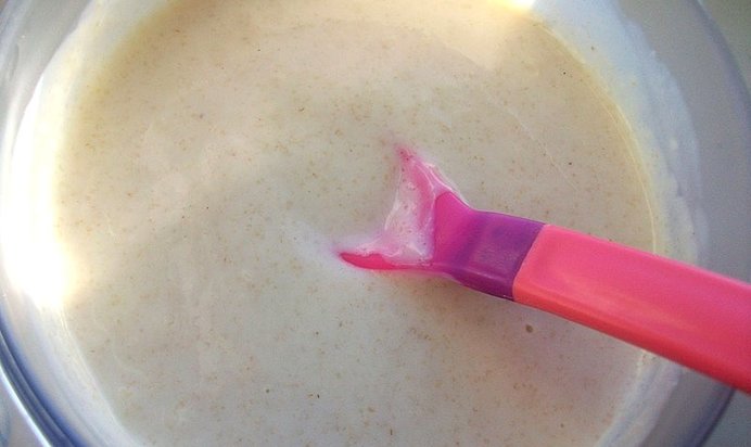 Овсяная каша для грудничка