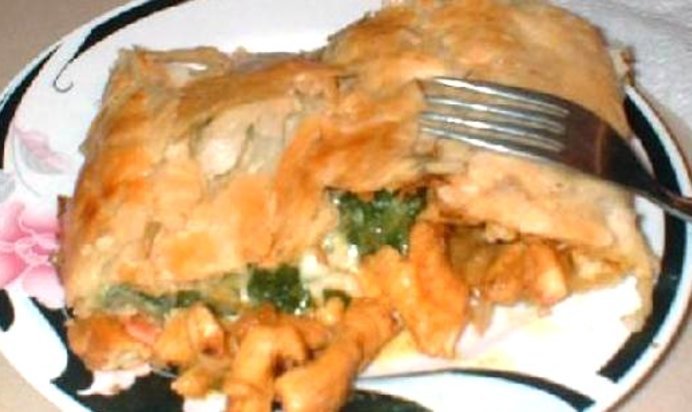 Сэндвич с цыпленком, шпинатом и сыром