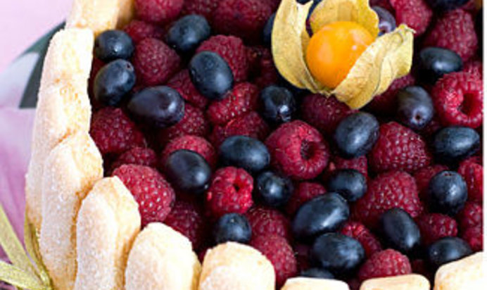 Малиновая шарлотка