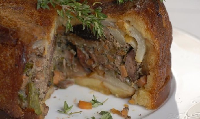 Шарлотка с куриной печенкой