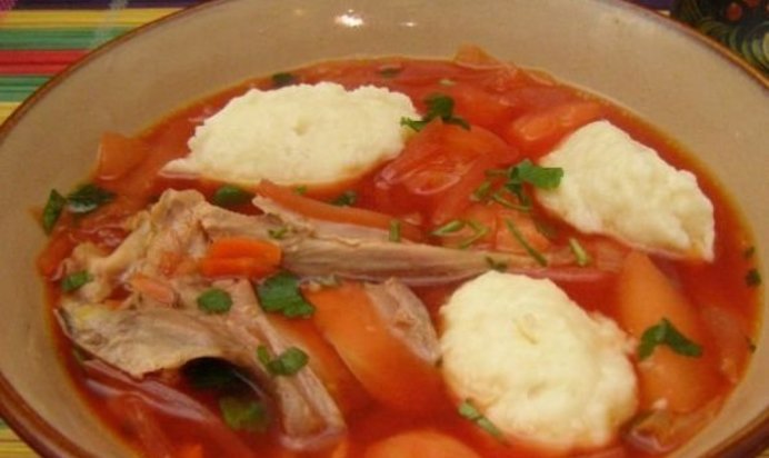 Борщ с галушками