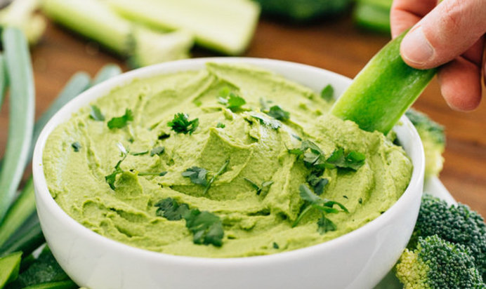 Зеленый хумус