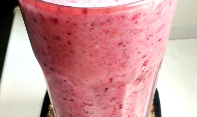 Бруснично-апельсиновый смузи