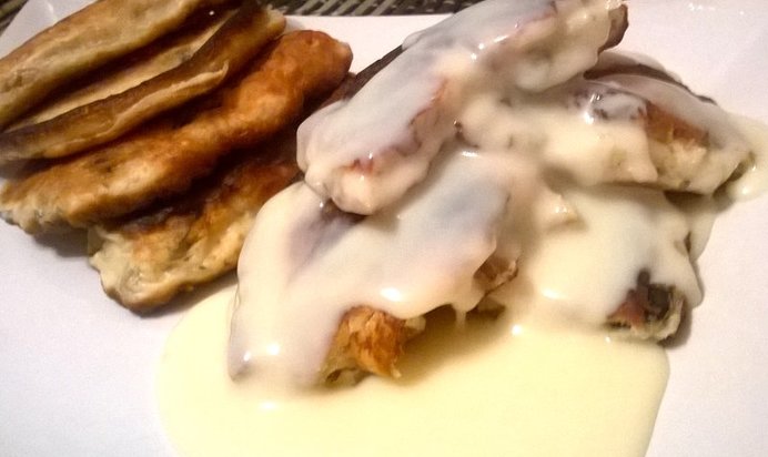 Оладьи на кефире с изюмом