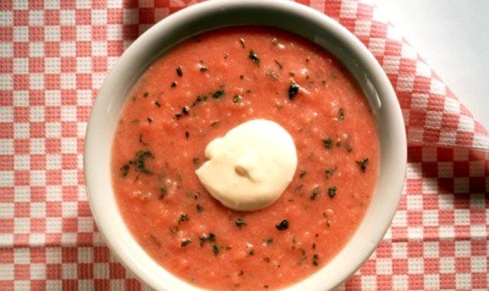 Гаспачо с кайенским перцем