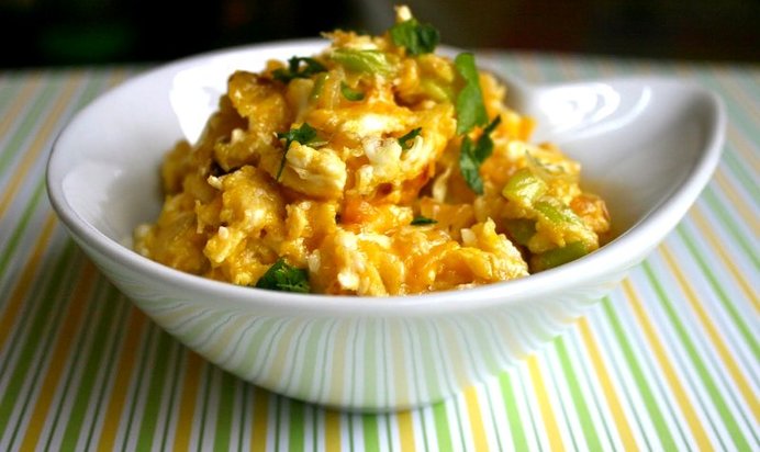 Яичница с луком