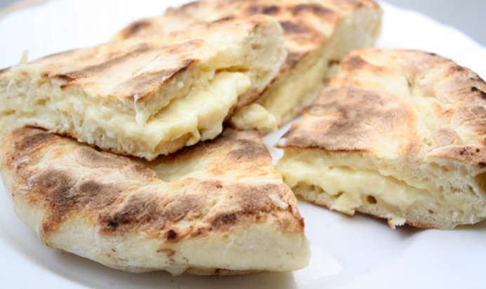 Хачапури по-тбилисски