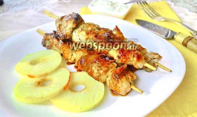 Шашлык из свинины на шпажках