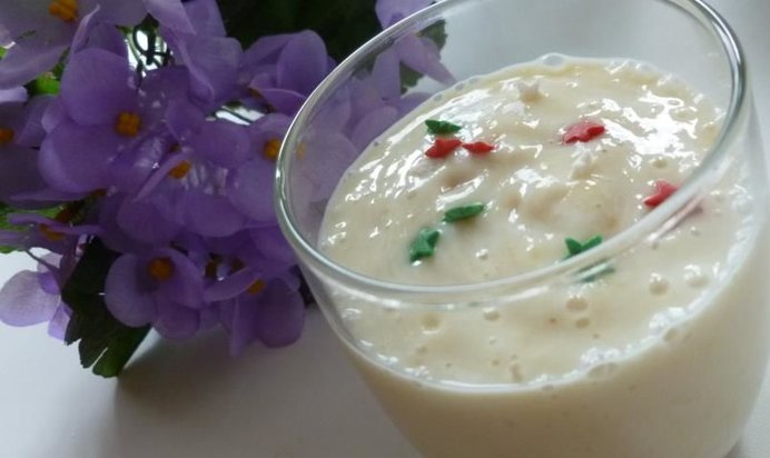 Фруктовый кефирный напиток