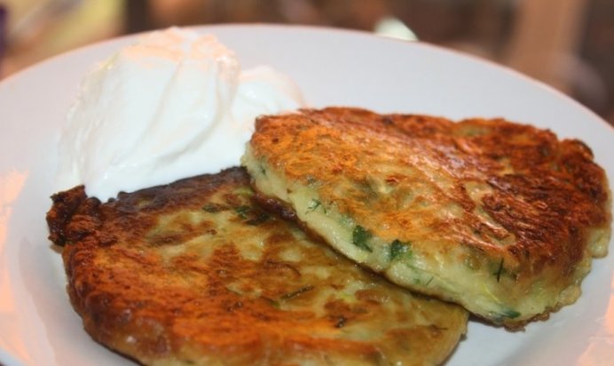 Кабачковые оладьи По-сельски